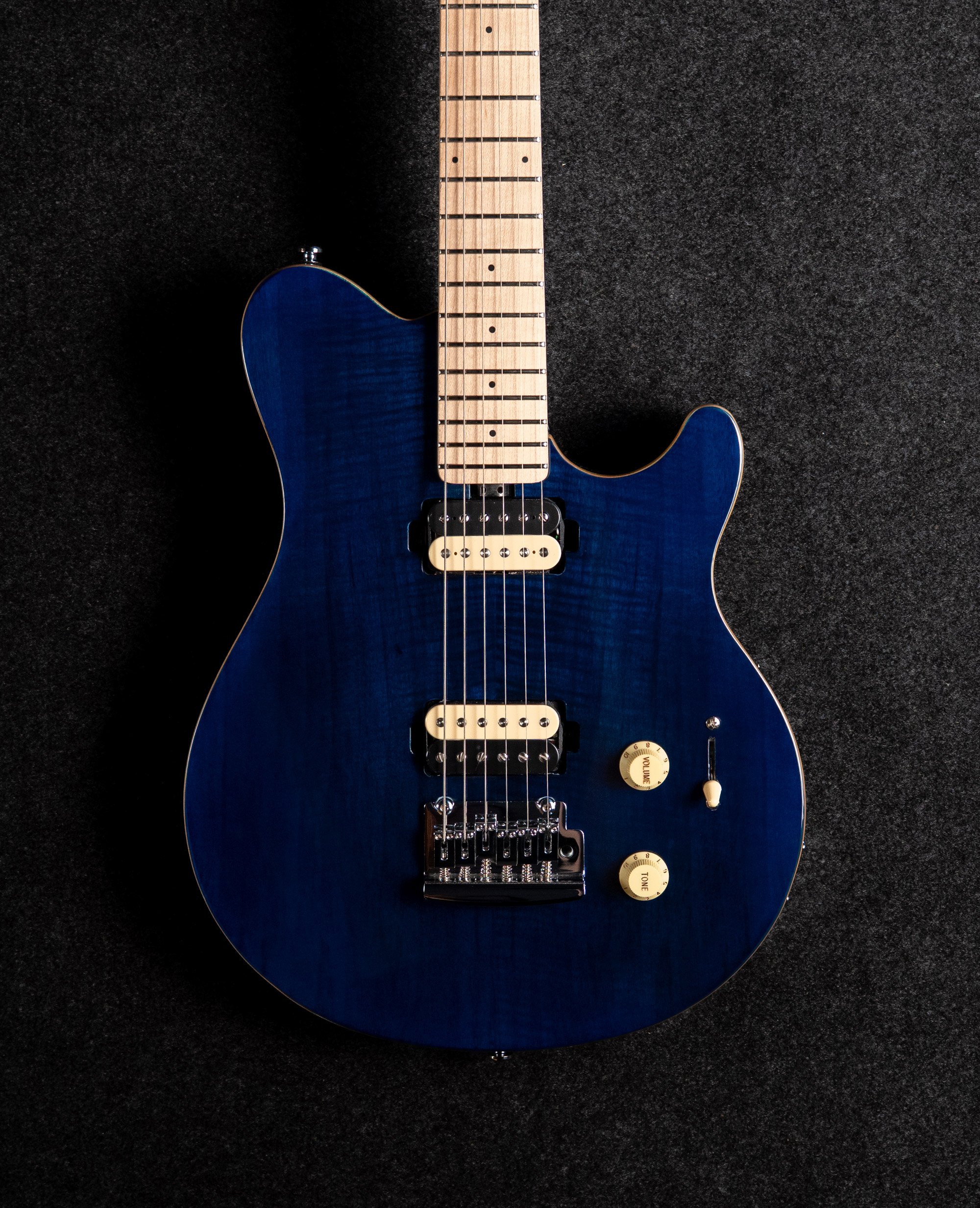 Электрогитара Sterling Axis Neptune Blue - купить в "Гитарном Клубе"