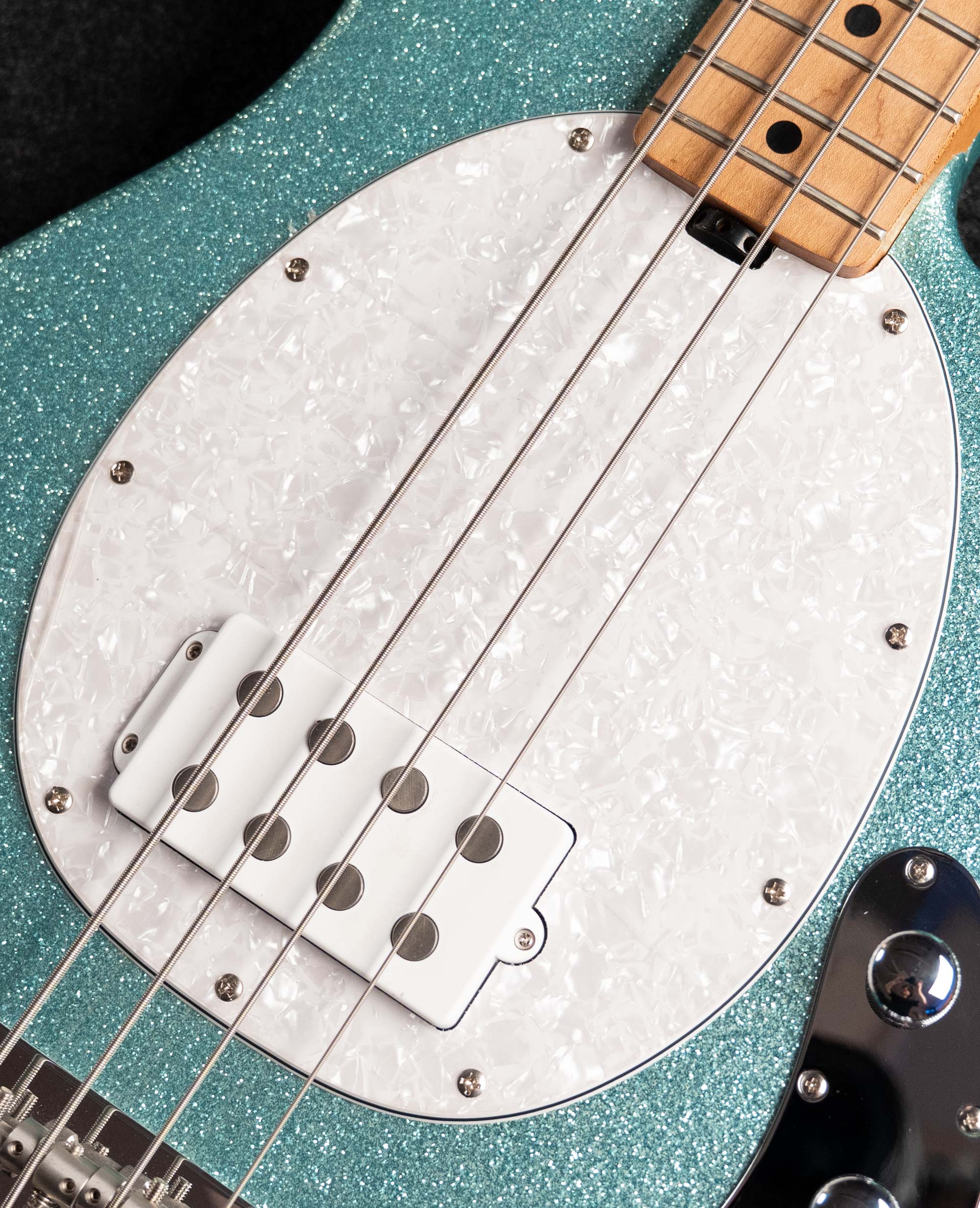 Бас-гитара Sterling StingRay RAY34-SSK, Seafoam Sparkle - купить в "Гитарном Клубе"