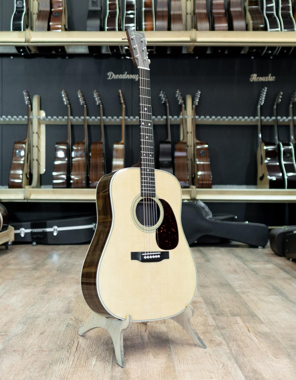 Акустическая гитара Martin D-28 - купить в "Гитарном Клубе"