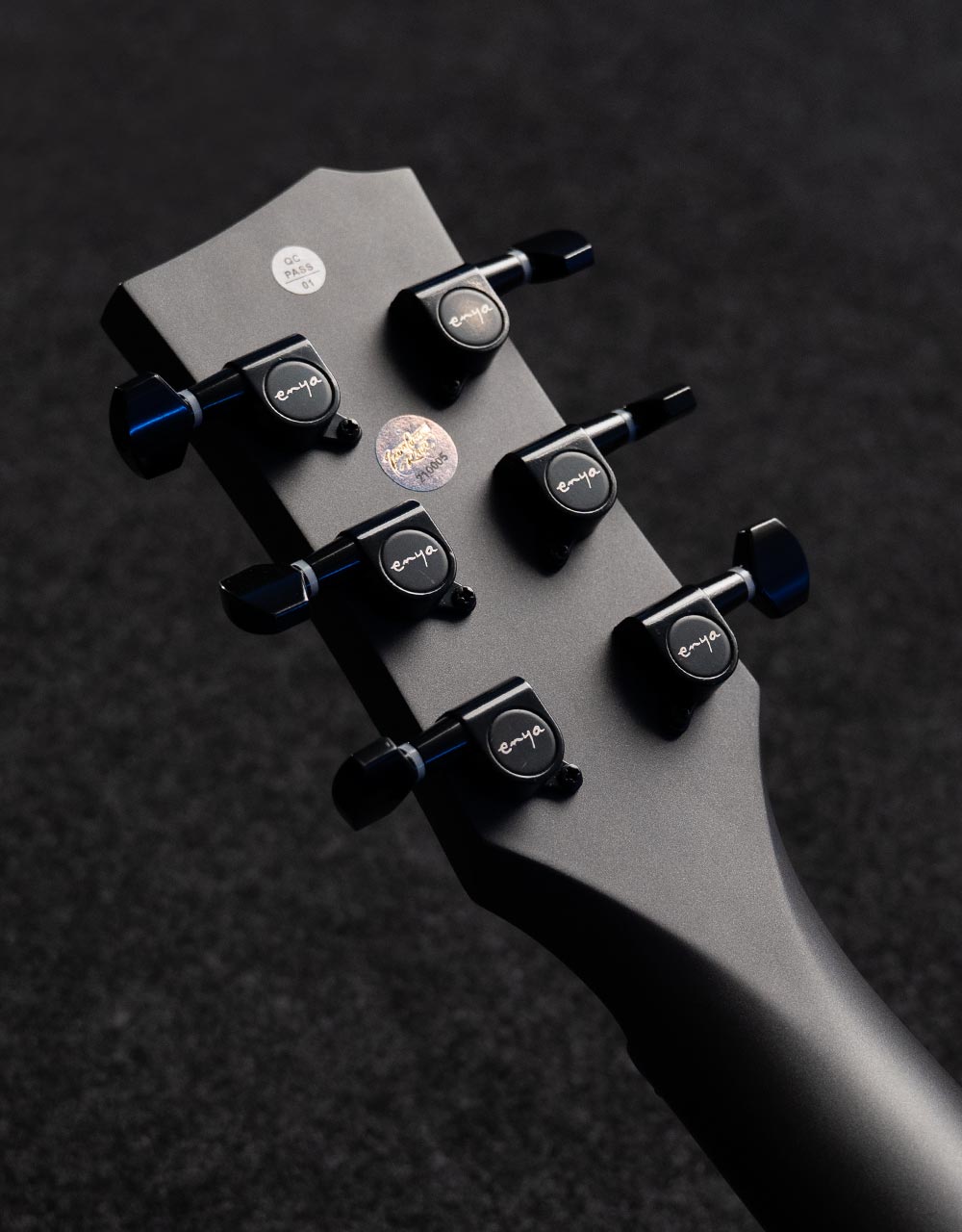 Трансакустическая гитара Enya Nova GO/SP1.BK - купить в "Гитарном Клубе"