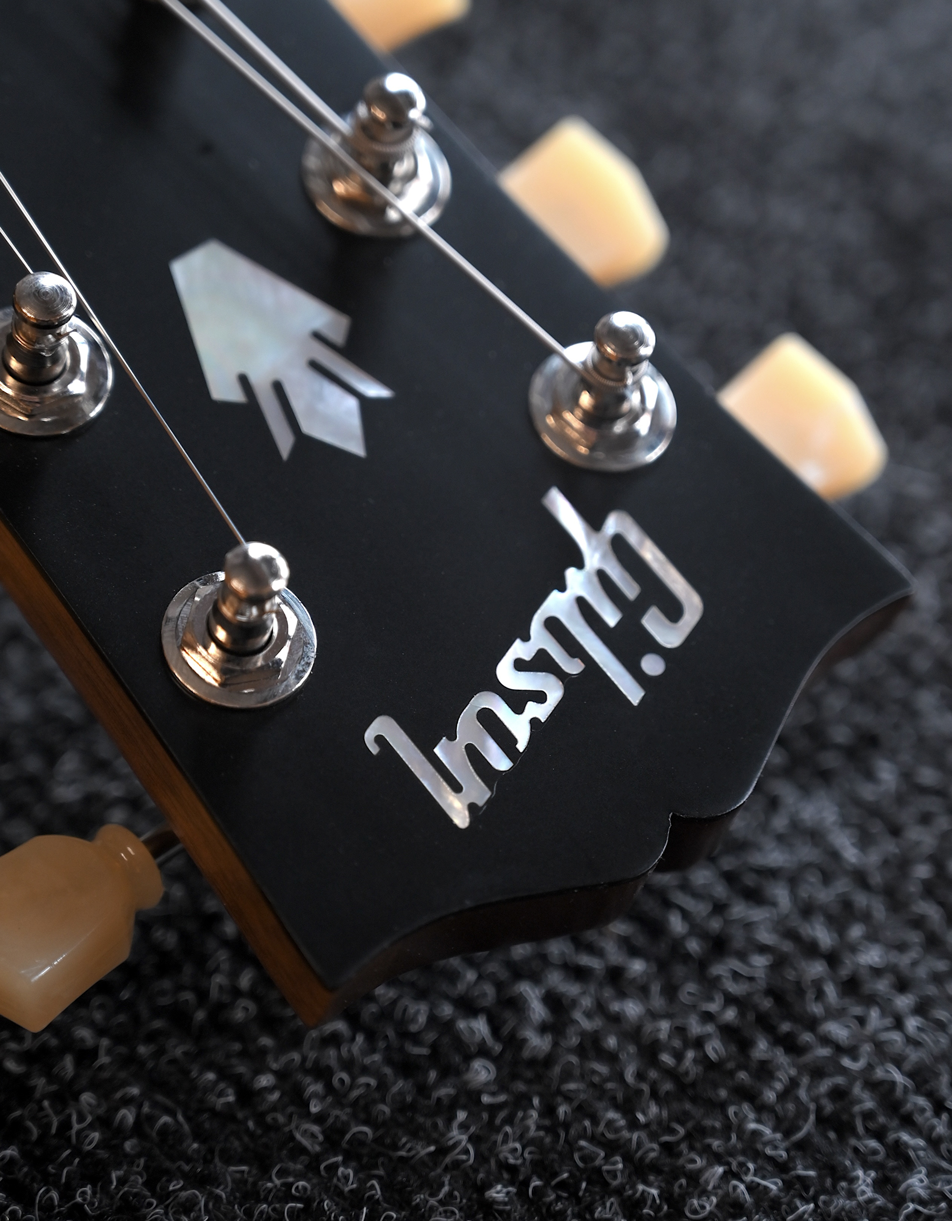 Электрогитара Gibson ES-335 Satin Vintage Natural, 2021 - купить в "Гитарном Клубе"