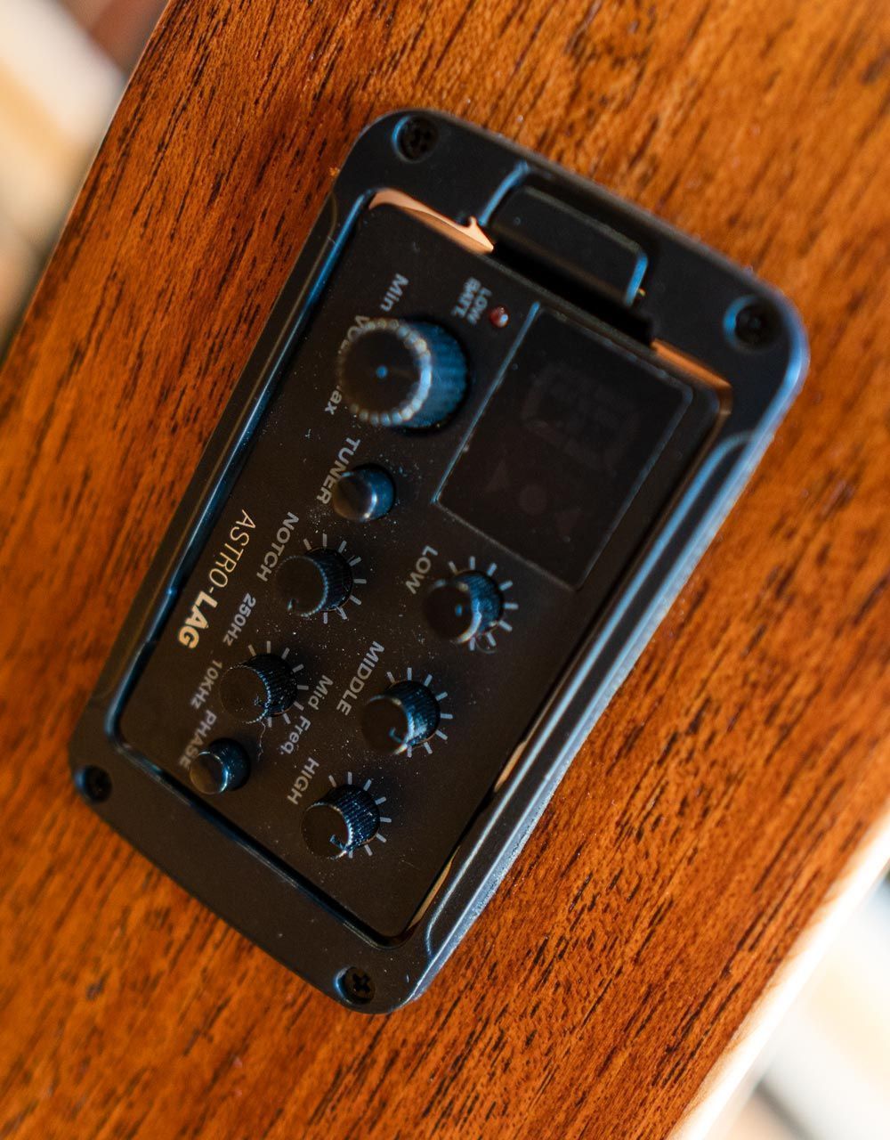 Электроакустическая гитара LAG GLA T170DCE - купить в "Гитарном Клубе"