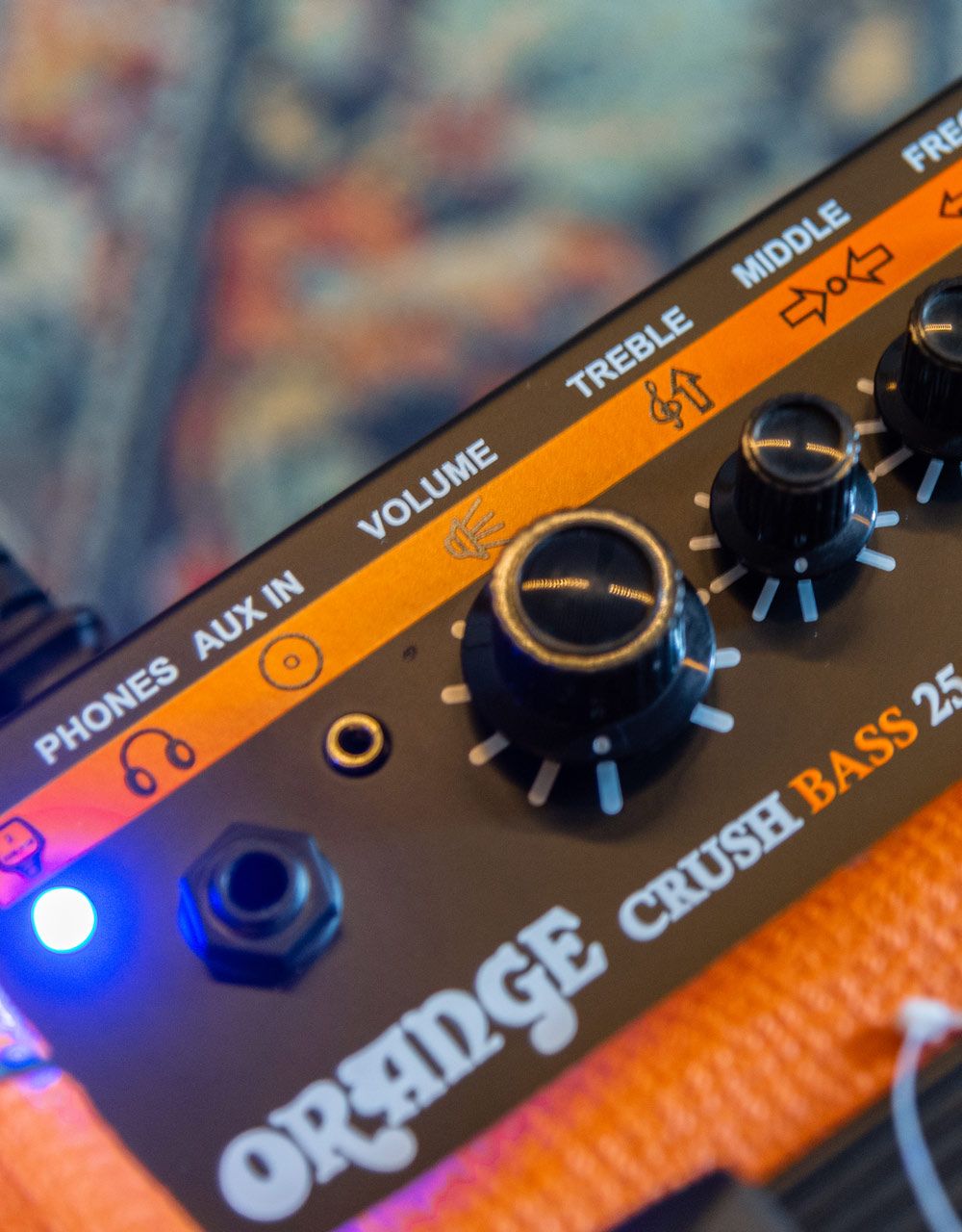 Комбоусилитель для бас-гитары ORANGE Crush Bass 25, 1х8, 25Вт - купить в "Гитарном Клубе"