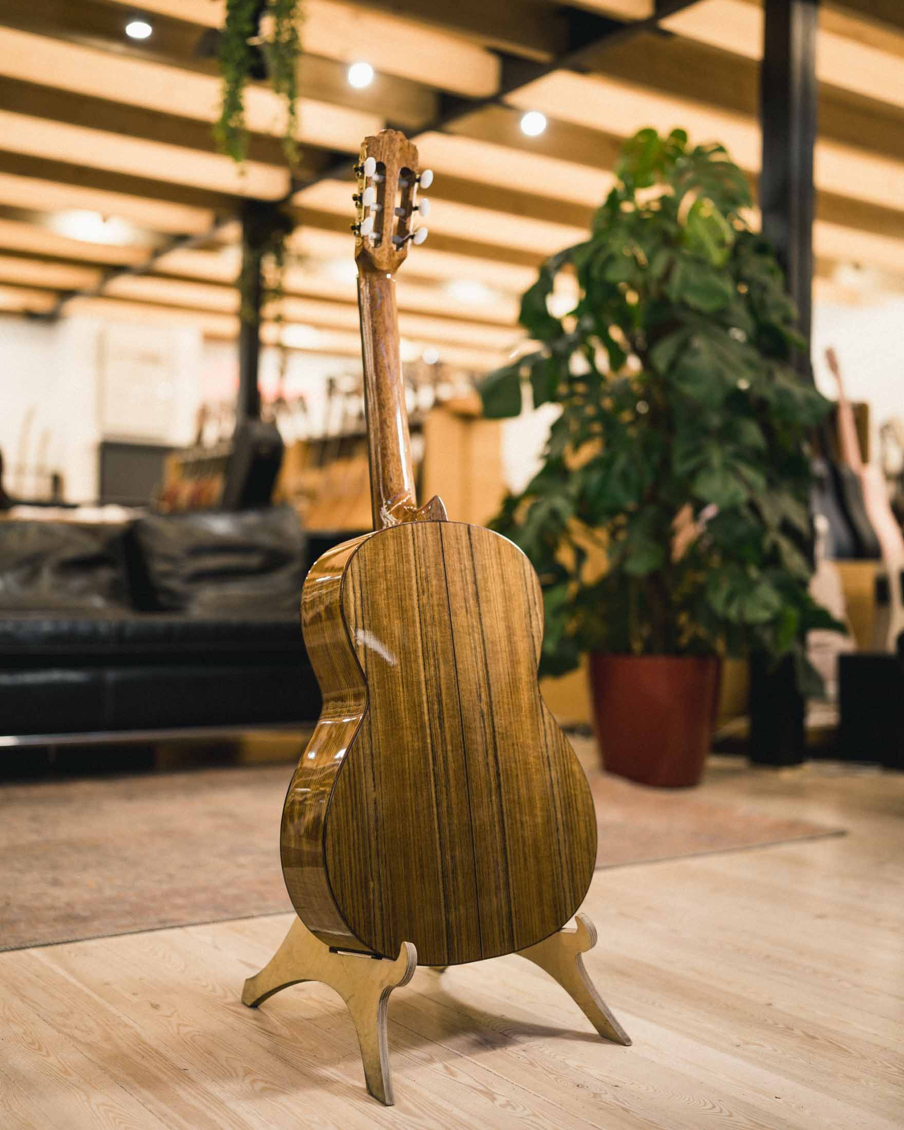 Классическая гитара Prudencio Saez 1-S (8) Cedar - купить в "Гитарном Клубе"