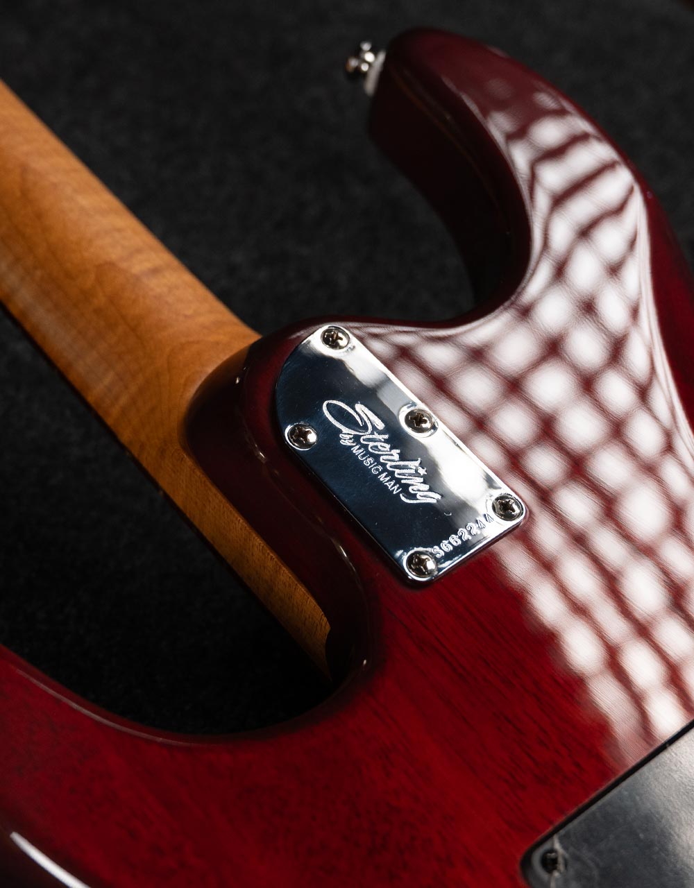 Электрогитара Sterling Luke Signature Hazel Burst - купить в "Гитарном Клубе"