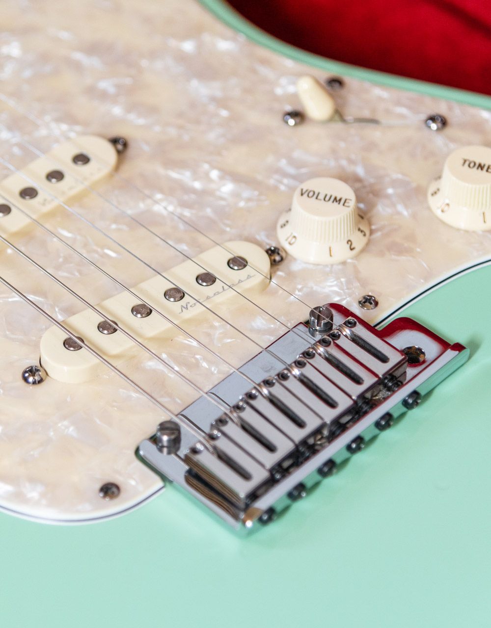 Электрогитара Fender Custom Shop Stratocaster Surf Green, именная модель Jeff Beck - купить в "Гитарном Клубе"