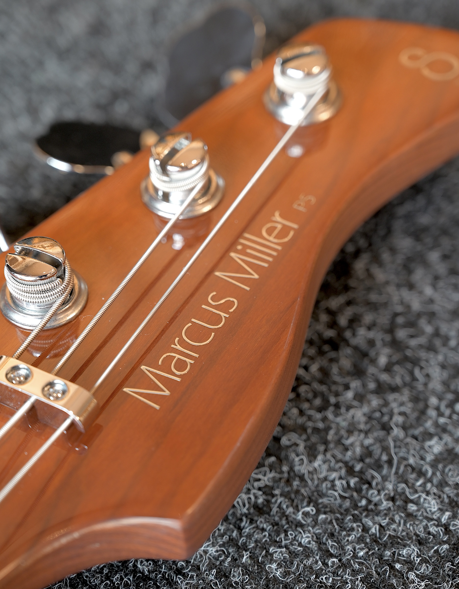 Бас-гитара Sire P-5 Alder-4 TS - купить в "Гитарном Клубе"