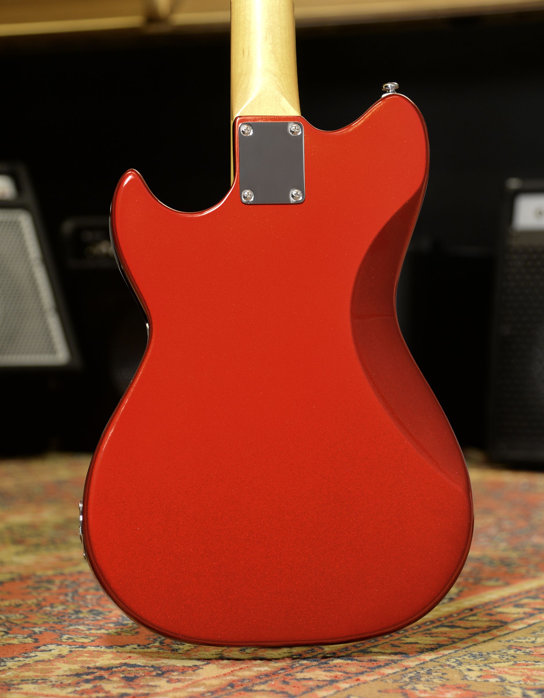 Электрогитара G&L Tribute Fallout Candy Apple Red RW Poplar - купить в "Гитарном Клубе"