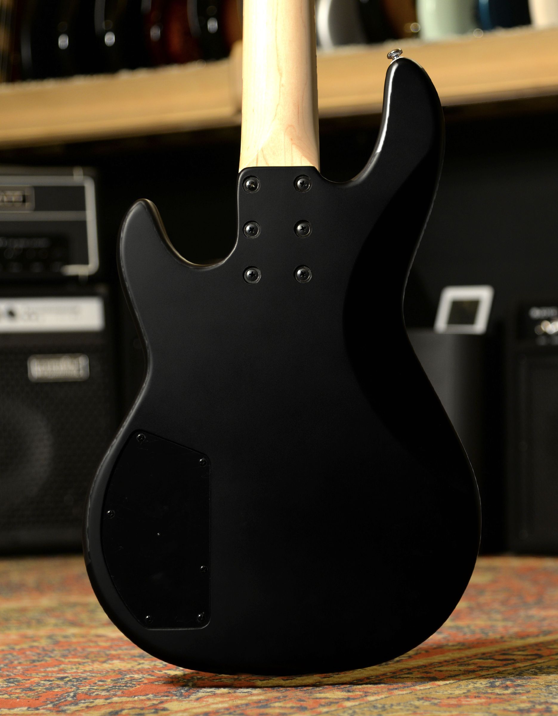 Бас-гитара G&L Tribute L-2500 Black Frost MP Poplar - купить в "Гитарном Клубе"