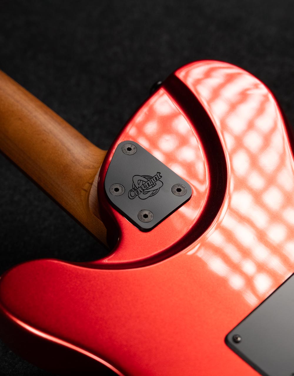 Электрогитара Covenant Custom Model Ate Ruby - купить в "Гитарном Клубе"