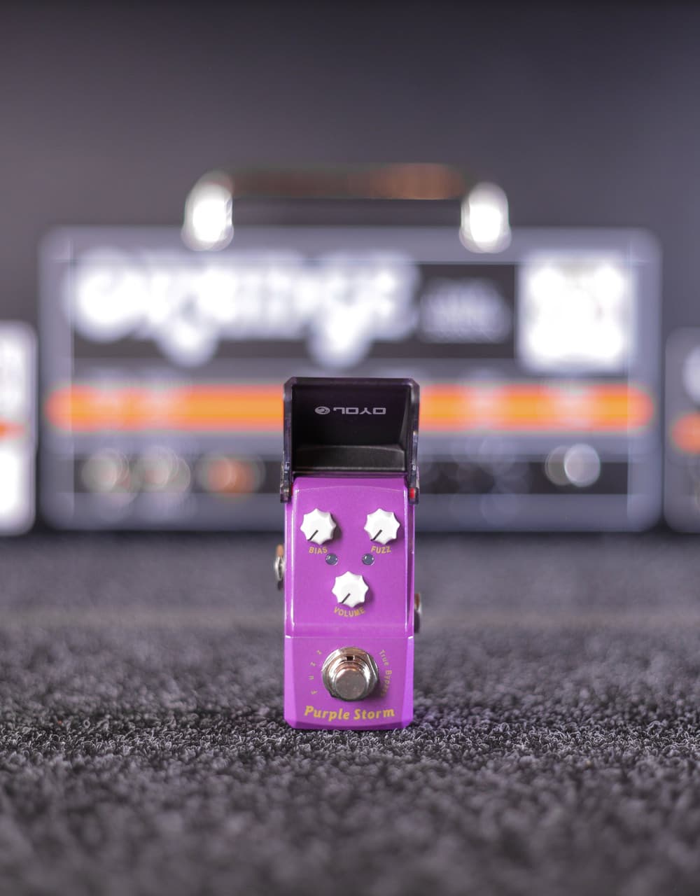 Гитарная педаль JOYO JF-320 Purple Storm Fuzz - купить в "Гитарном Клубе"