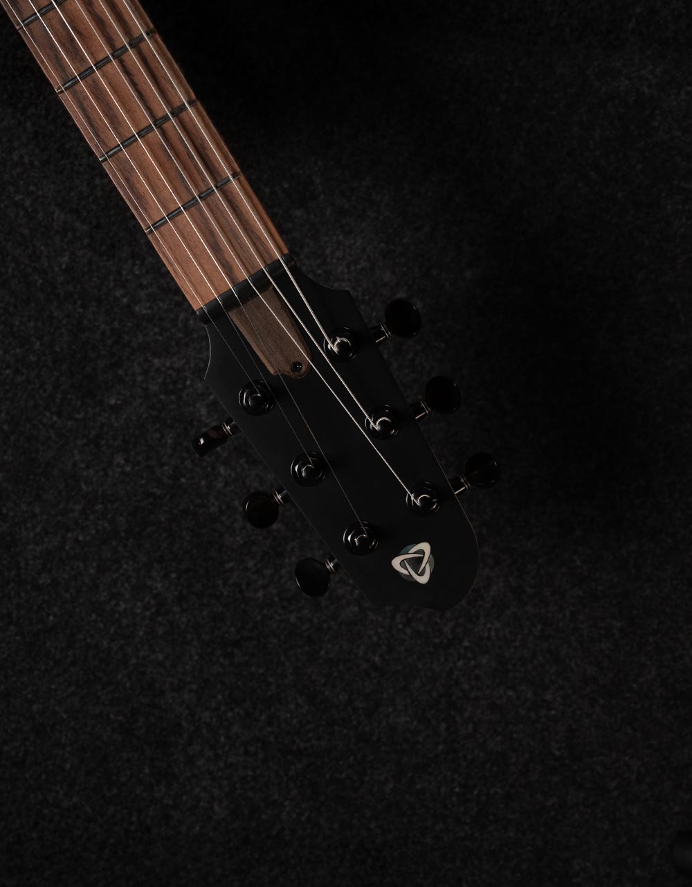 Электрогитара Covenant Custom Model Be Ruby - купить в "Гитарном Клубе"