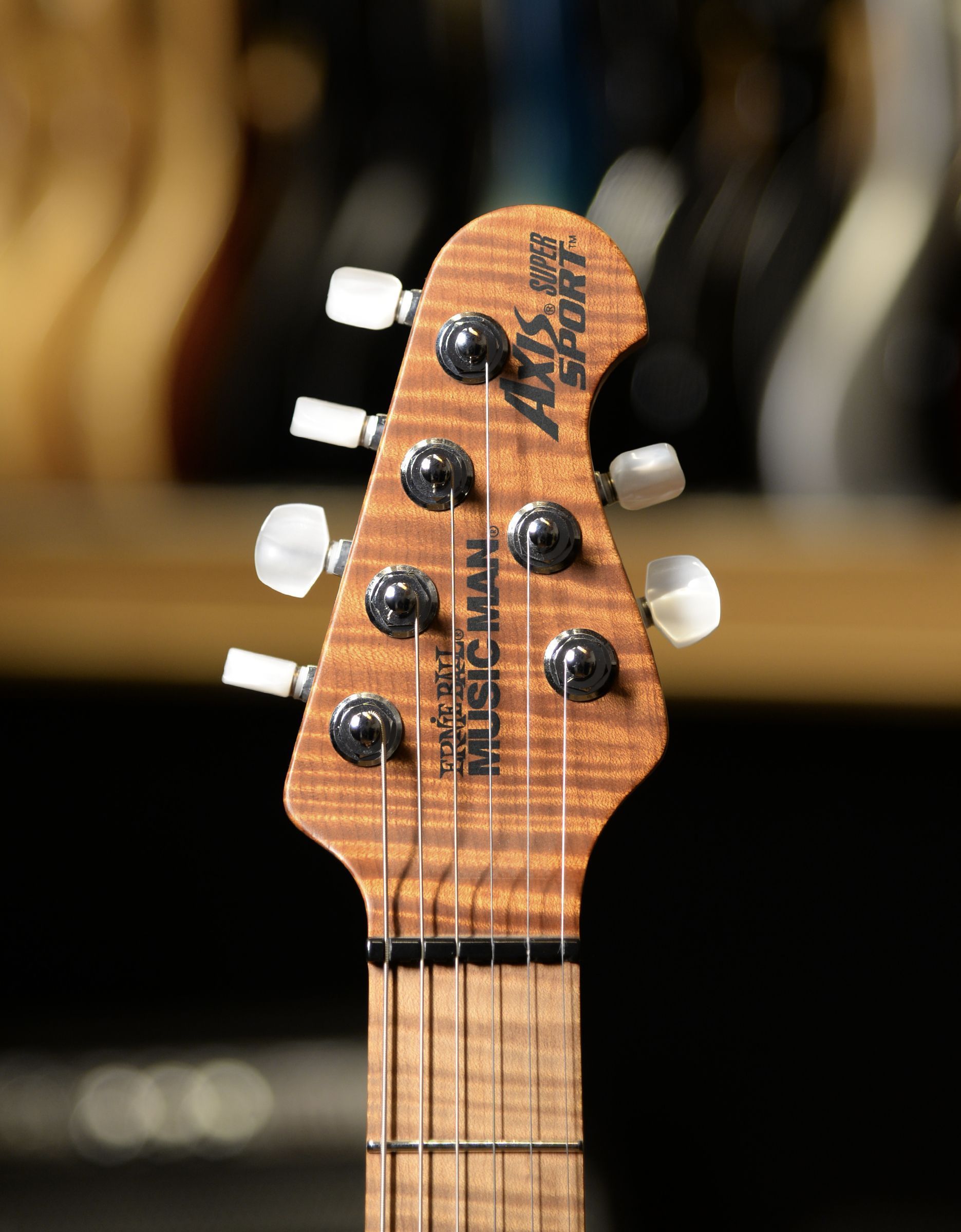 Электрогитара Music Man Axis Super Sport, Roasted Amber Flame - купить в "Гитарном Клубе"