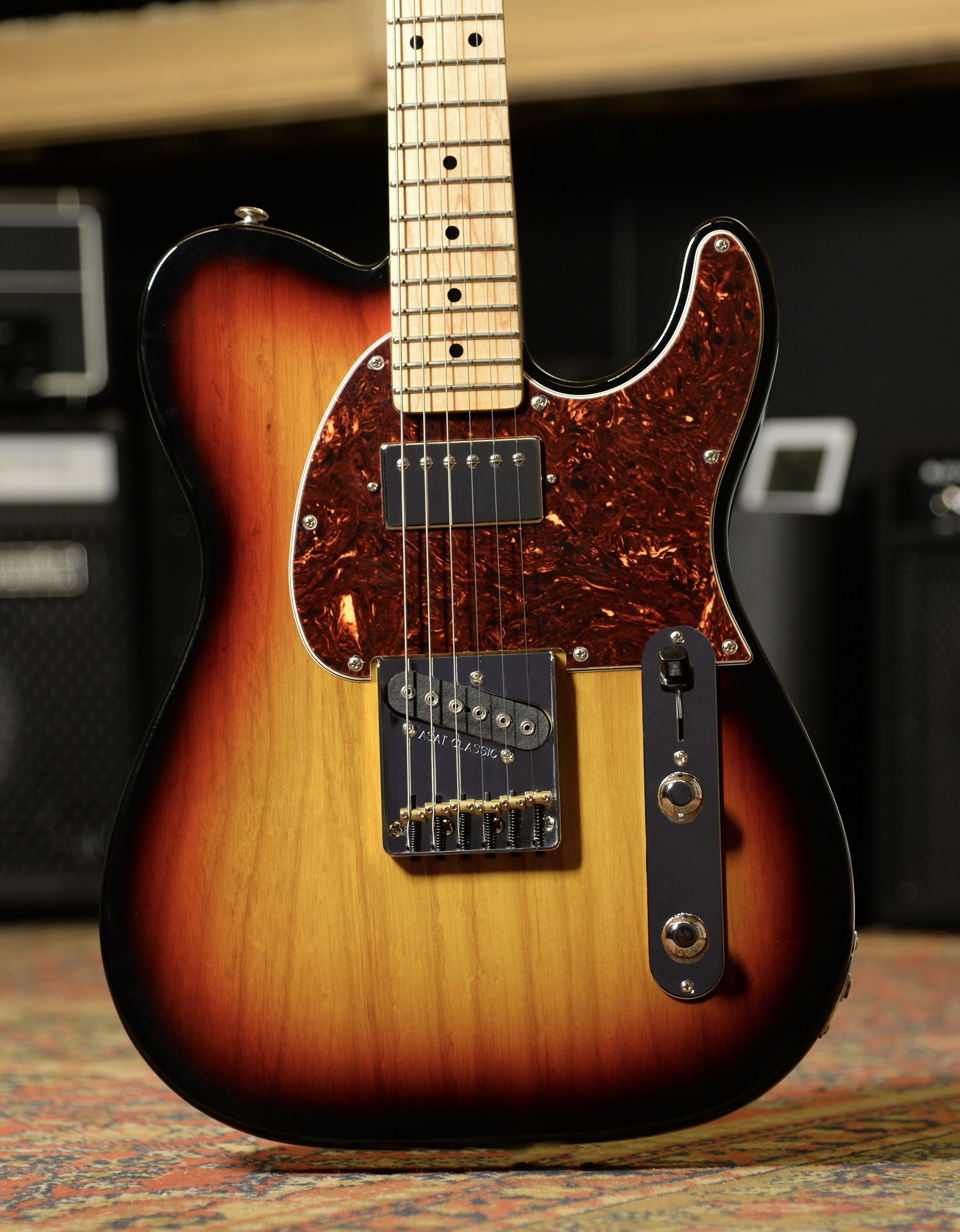 Электрогитара G&L FD ASAT Classic Bluesboy 3-Tone Sunburst MP - купить в "Гитарном Клубе"