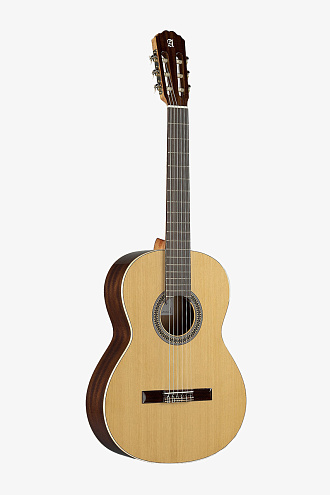 Классическая гитара Alhambra Classica Student 2C - купить в "Гитарном Клубе"
