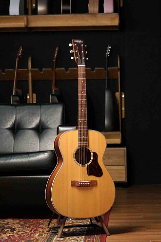 Электроакустическая гитара Art & Lutherie Legacy Natural EQ - купить в "Гитарном Клубе"