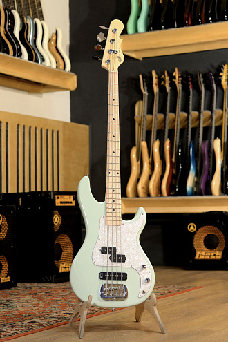 Бас-гитара G&L Tribute SB-2 Surf Green MP Poplar - купить в "Гитарном Клубе"