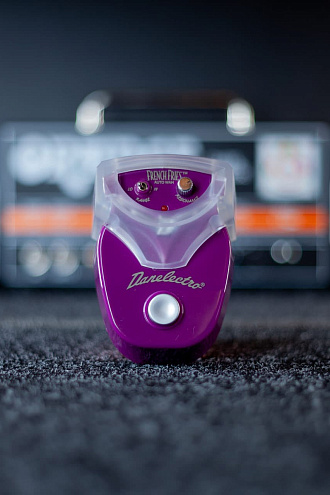 Гитарная педаль Danelectro DJ24 French Fries Auto Wah - купить в "Гитарном Клубе"