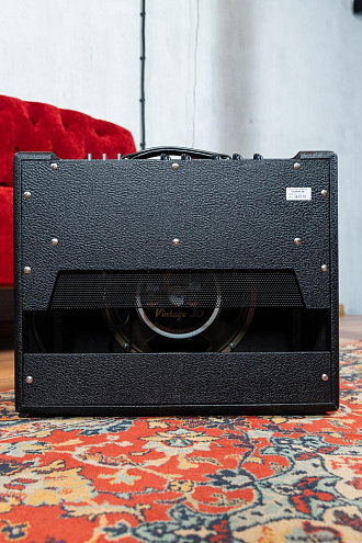 Ламповый комбоусилитель для электрогитары Yerasov Classic 50, 1х12" Celestion Vintage 30, 50Вт - купить в "Гитарном Клубе"