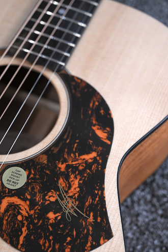Электроакустическая гитара Maton SRS808 - купить в "Гитарном Клубе"
