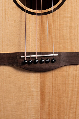 Акустическая гитара Covenant 170C - купить в "Гитарном Клубе"