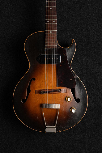 Электрогитара Gibson Es-140 3\4’54 - купить в "Гитарном Клубе"