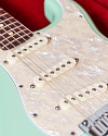 Электрогитара Fender Custom Shop Stratocaster Surf Green, именная модель Jeff Beck - купить в "Гитарном Клубе"