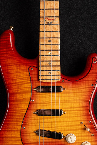 Электрогитара Fender Custom Shop Masterbuilt Yuriy Shishkov Russian Stratocaster Masterbuild Shishko - купить в "Гитарном Клубе"