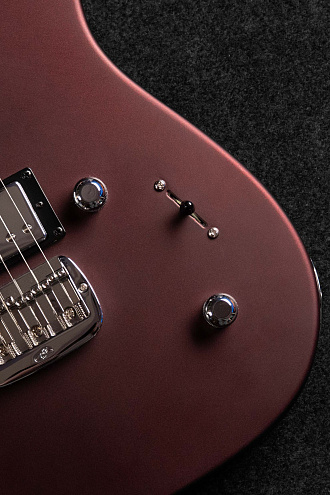 Электрогитара G&L Build to Order Asat HH RMC, Ruby Red Metallic Frost MP - купить в "Гитарном Клубе"