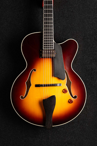Полуакустическая гитара Eastman AR 503 CE’2020 - купить в "Гитарном Клубе"