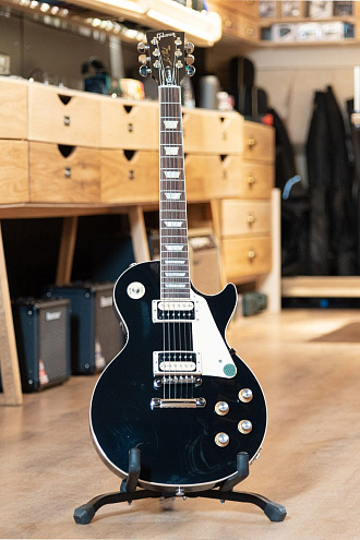 Электрогитара Gibson Les Paul Classic Ebony - купить в "Гитарном Клубе"