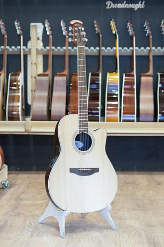 Электроакустическая гитара Ovation CS24-4 Celebrity Standard Mid-Depth Natural - купить в "Гитарном Клубе"