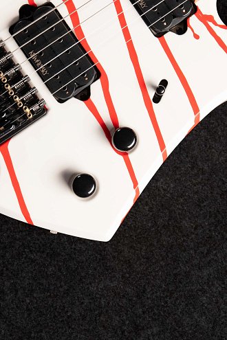 Электрогитара Khmelevsky Bloody Wing - купить в "Гитарном Клубе"