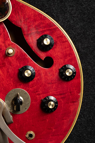 Электрогитара Gibson ES-355 Stereo