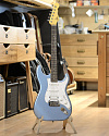 Электрогитара G&L Tribute Legacy HB Lake Placid Blue RW Poplar - купить в "Гитарном Клубе"