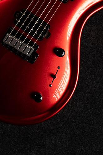 Электрогитара Covenant Custom Model Be Ruby - купить в "Гитарном Клубе"