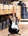 Электрогитара Fender Player Stratocaster Black PF - купить в "Гитарном Клубе"