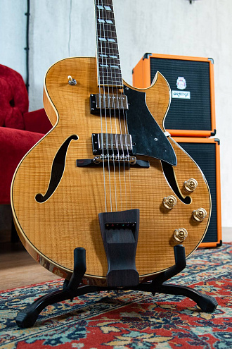 Полуакустическая гитара Peerless GigMaster SC - купить в "Гитарном Клубе"