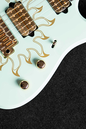 Электрогитара Khmelevsky Suncaster 26 006 - купить в "Гитарном Клубе"