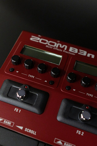 Процессор эффектов Zoom B3n - купить в "Гитарном Клубе"