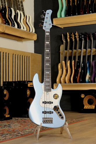 Бас-гитара Sire V7 Alder-5 (2nd Gen) LPB - купить в "Гитарном Клубе"