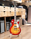 Электрогитара Gibson Les Paul Classic Heritage Cherry Sunburst - купить в "Гитарном Клубе"