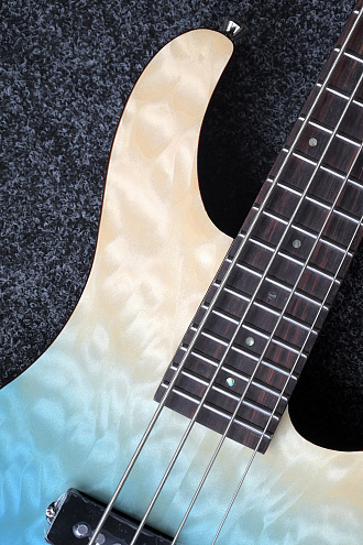 Бас-гитара уменьшенная Flight Mini Bass TBL - купить в "Гитарном Клубе"