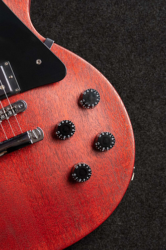 Электрогитара Gibson Les Paul Studio Wine Red Satin