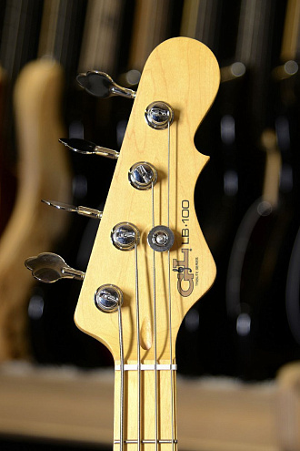 Бас-гитара G&L Tribute LB-100 Olympic White MP Poplar - купить в "Гитарном Клубе"