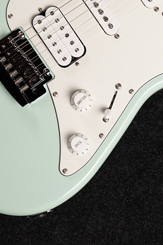 Электрогитара Sterling Cutlass HSS Mint Green - купить в "Гитарном Клубе"