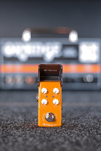 Гитарная педаль JOYO JF-310, Orange Juice Amp Sim - купить в "Гитарном Клубе"
