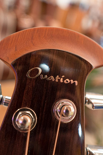 Электроакустическая гитара Ovation CS24-4 Celebrity Standard Mid-Depth Natural - купить в "Гитарном Клубе"