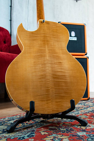 Полуакустическая гитара Peerless GigMaster SC - купить в "Гитарном Клубе"