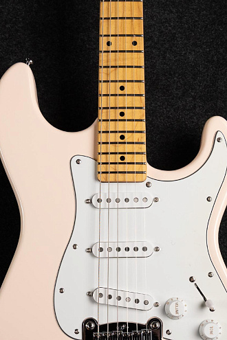 Электрогитара G&L Tribute Legacy Gloss White MP Poplar - купить в "Гитарном Клубе"